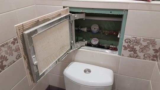 Люк под плитку Нажимной Секрет-Лайт 2 створки 870*500 Люк под плитку Нажимной Секрет-Лайт 2 створки 870*500